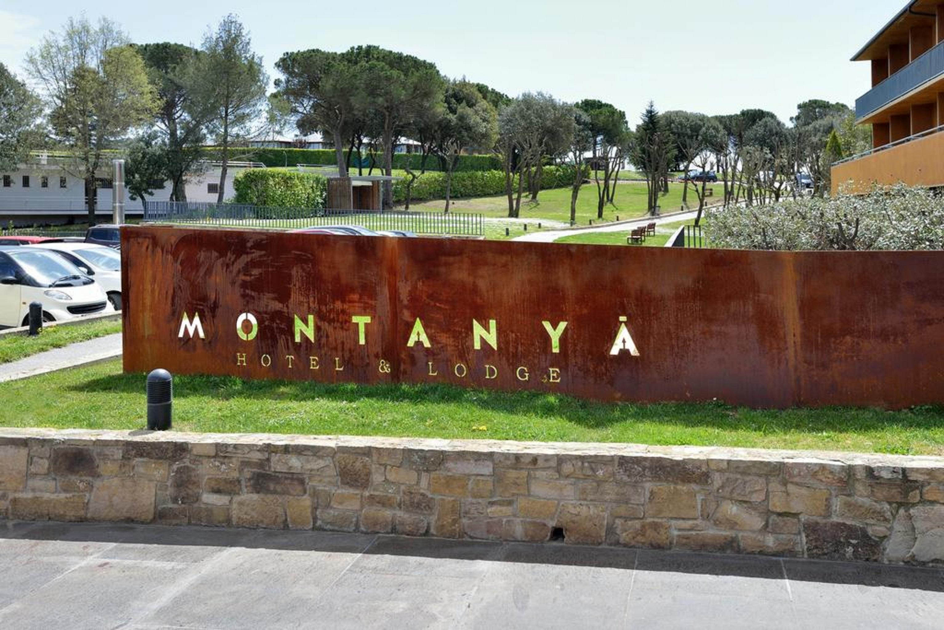 Montanya Hotel Seva Buitenkant foto